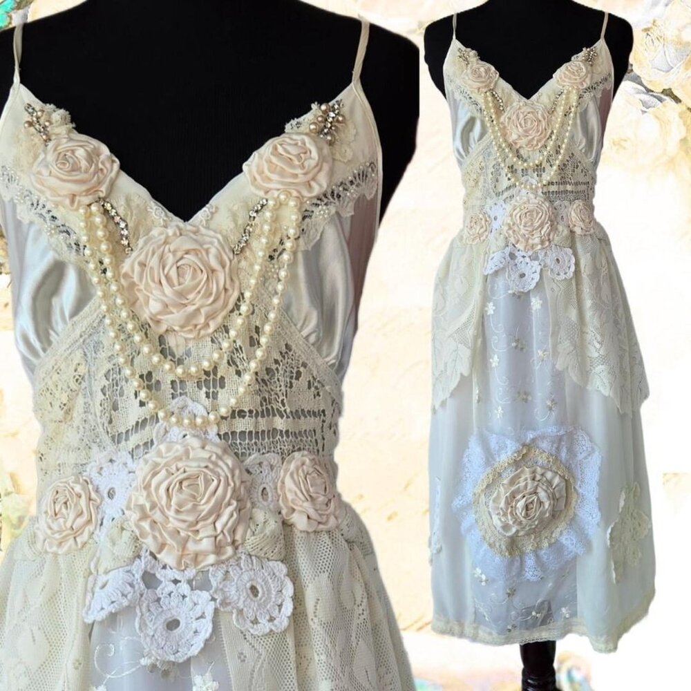 Vintage White Dress Lace Roses Pearls Romantic Coquette Girl Wedding Gown Bridal